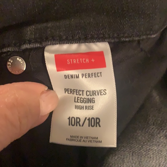 Express frayed hem jeans NWOT - Picture 6 of 6